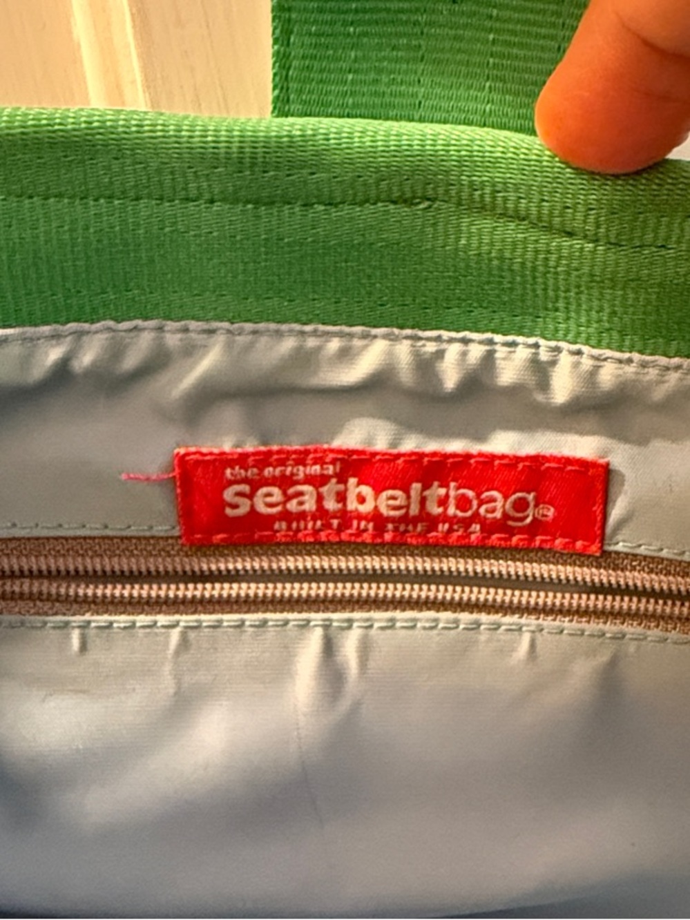 Harveys Green Woven Shoulder Bag - Picture 2 of 2